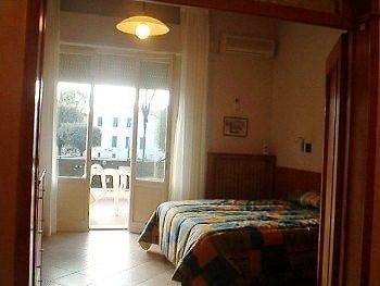 לסטרה א סיניה Lastra Bed & Car מראה חיצוני תמונה
